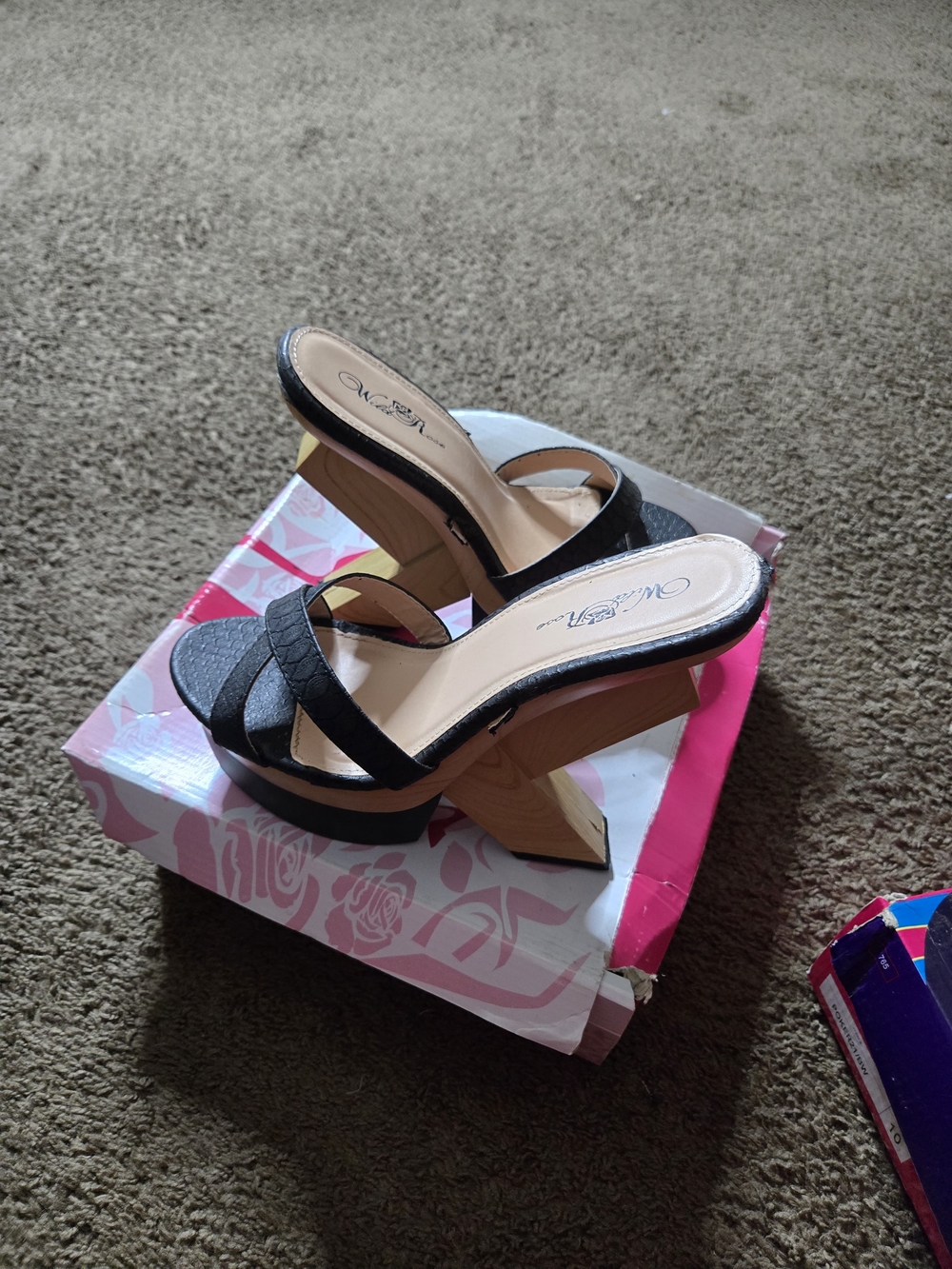 Wild Rose Black Strappy Wooden-Look Wedge Mules